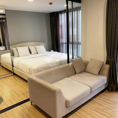 Notthing Hill Charoenkrung93 Condominium Godown Kültér fotó